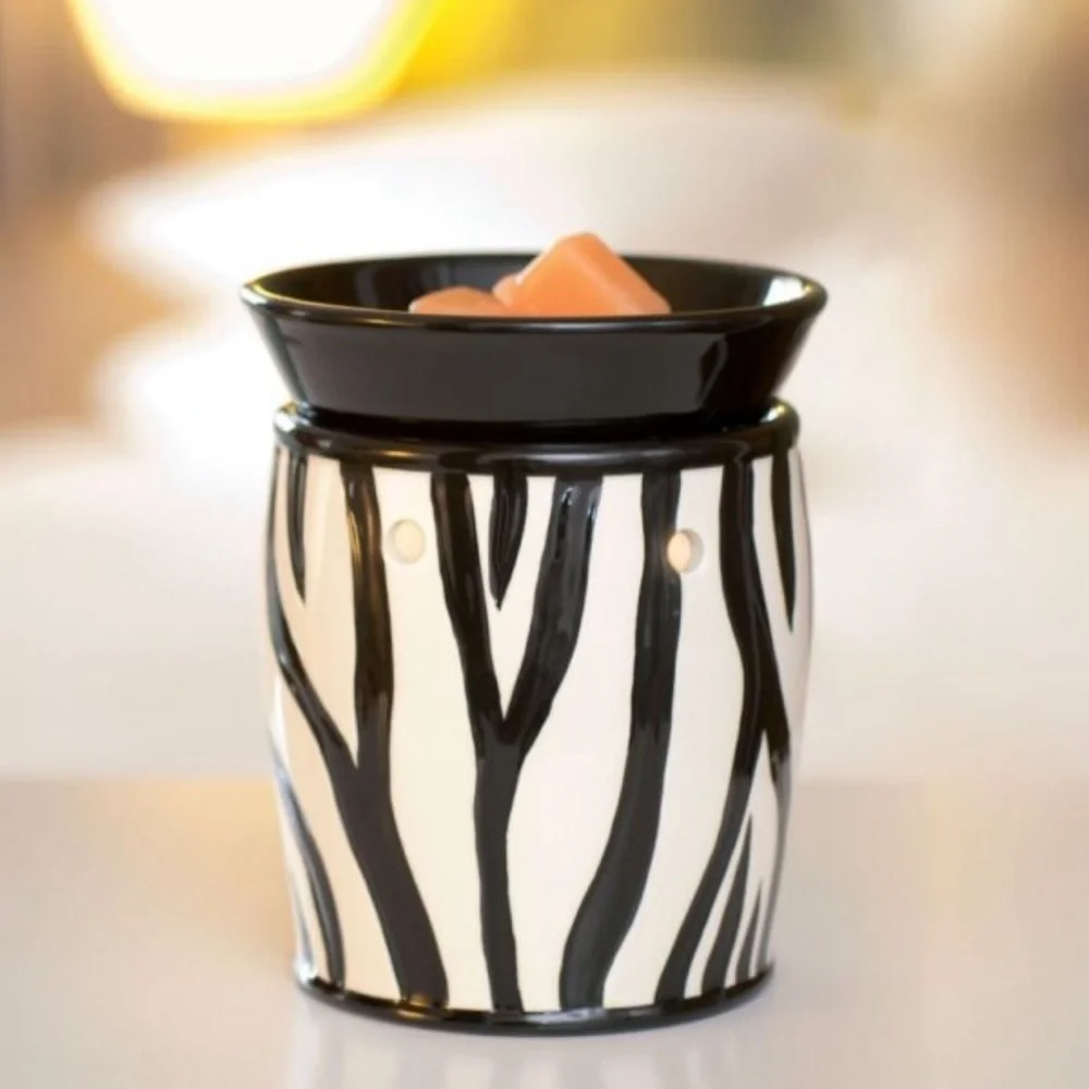 Scentsy ZEBRA Black White Striped Full Size Wax Warmer RETIRED Safari Collection